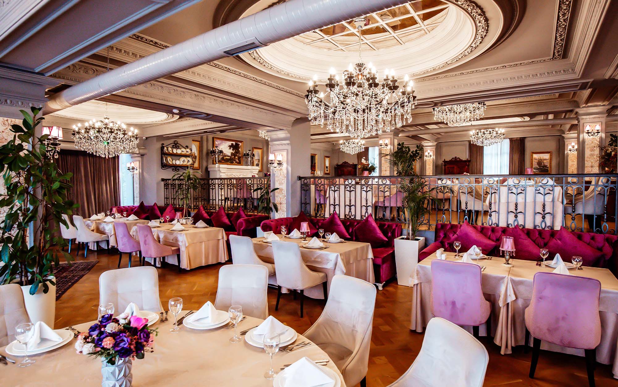 GLAUCUS BANQUETS image 1